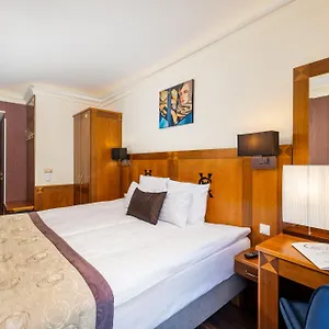 Exe Carlton Hotel Budapest